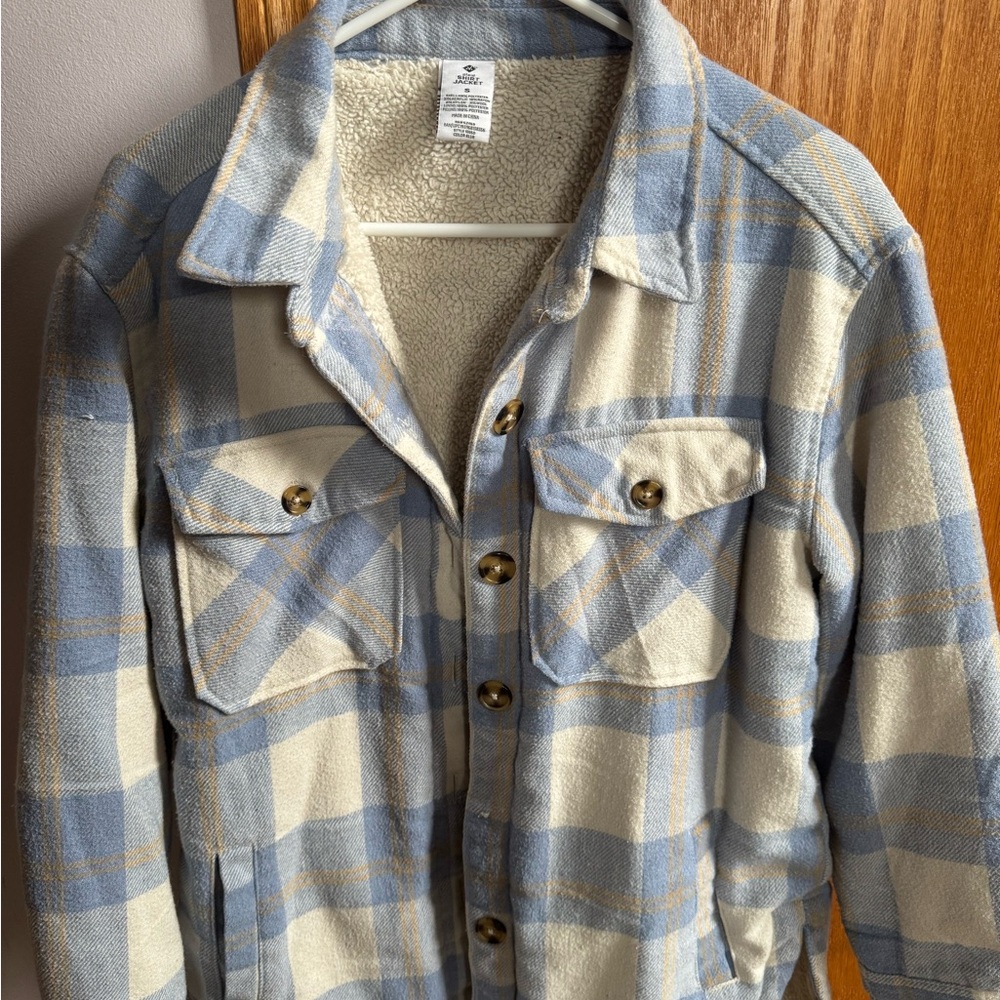 Light Blue & Cream Plaid Sherpa-Lined Shirt Jacket